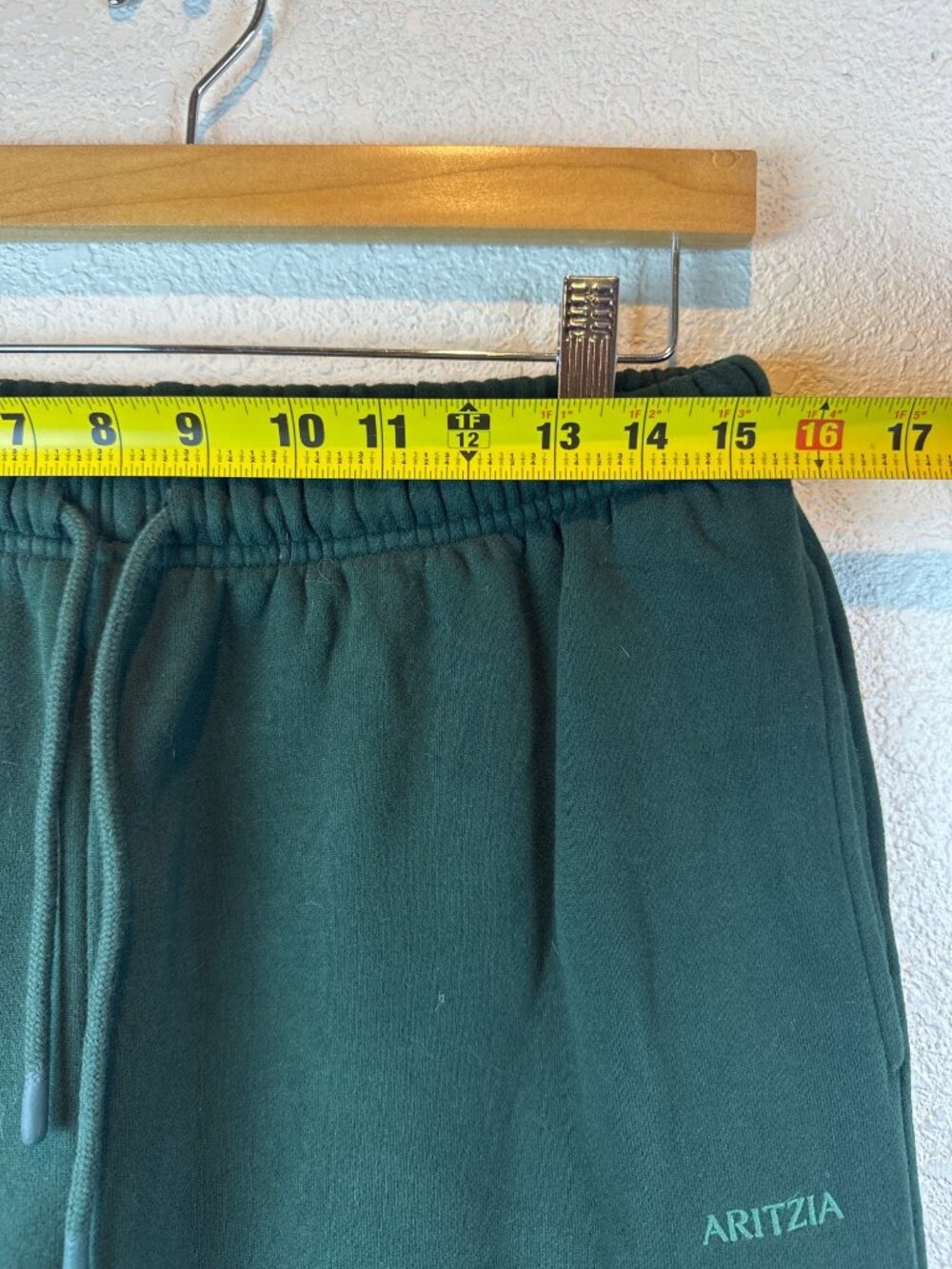 Aritzia Sweatfleece Mega Fit Wide Leg Sweatpants Green Womens Medium Casual - Picture 8 of 11